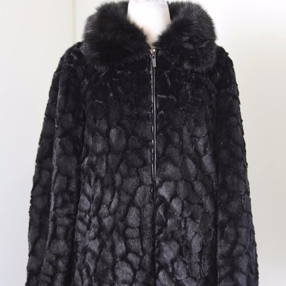 Adrienne Landau Jackets & Blazers - ADRIENNE LANDAU BLACK COLLARED FAUX FUR LONG SLEEVE JACKET COAT LG & XL NWT $275